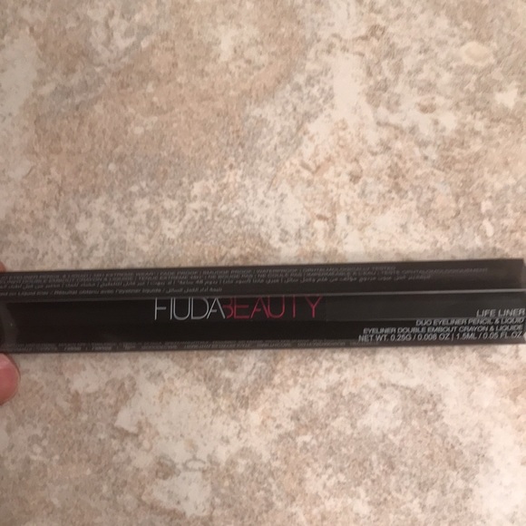 HUDA BEAUTY Life Liner Double Ended Eyeliner Liquid & Pencil - Picture 7 of 8